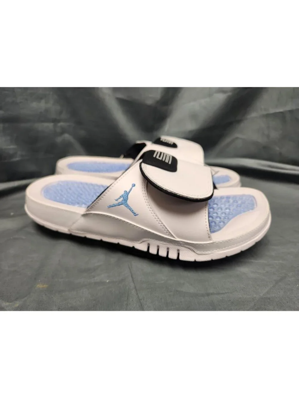 Jordan slide into